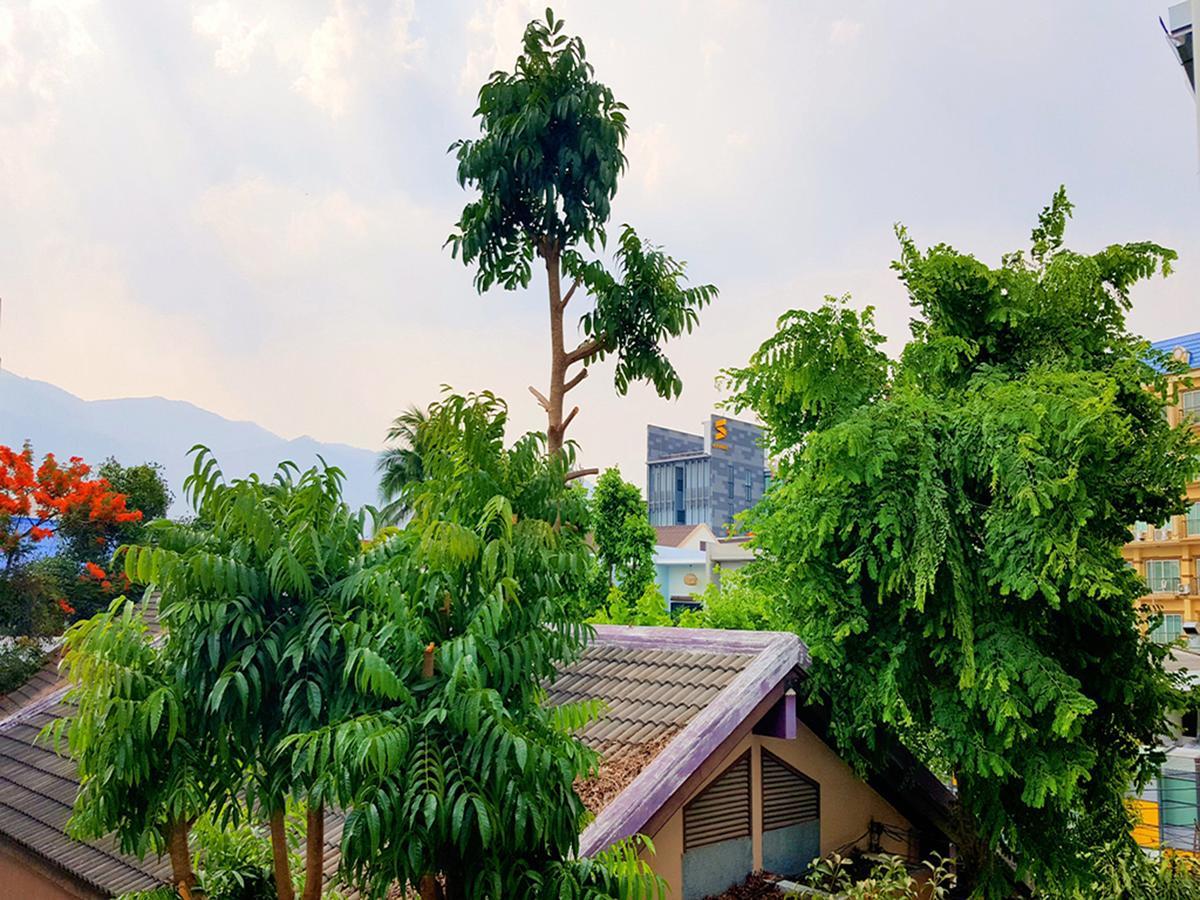 The Sun Hostel Chiang Mai Exterior photo