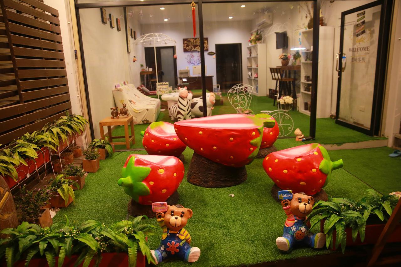 The Sun Hostel Chiang Mai Exterior photo