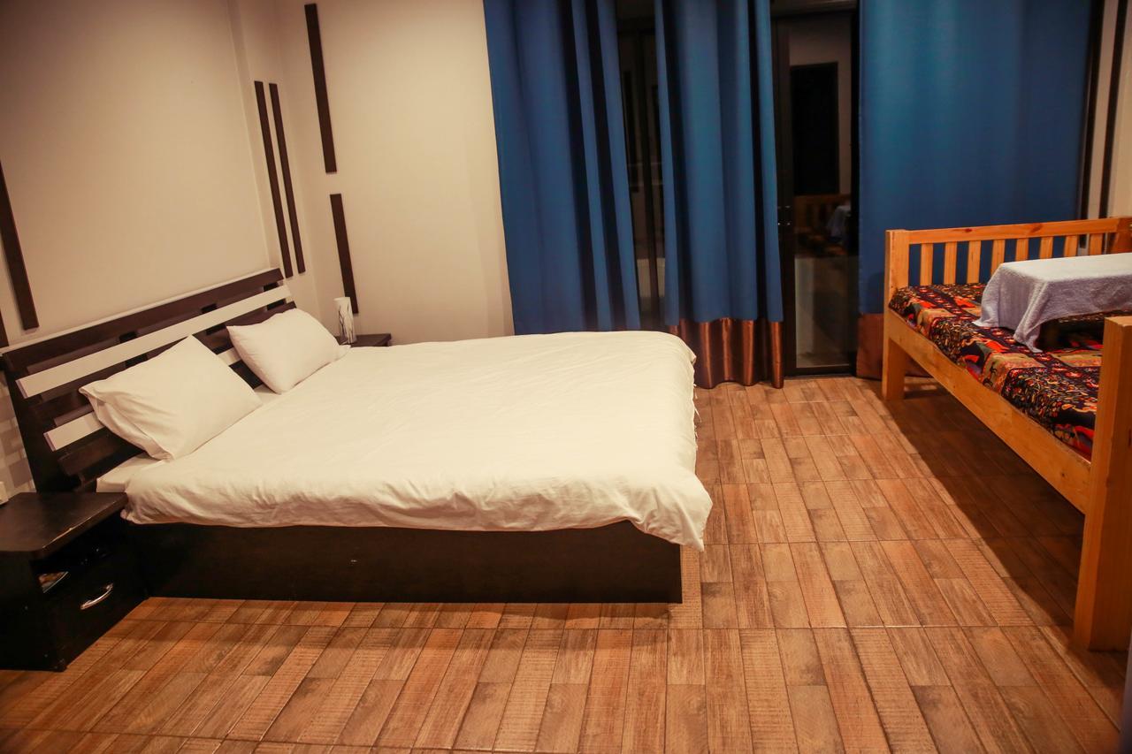 The Sun Hostel Chiang Mai Exterior photo