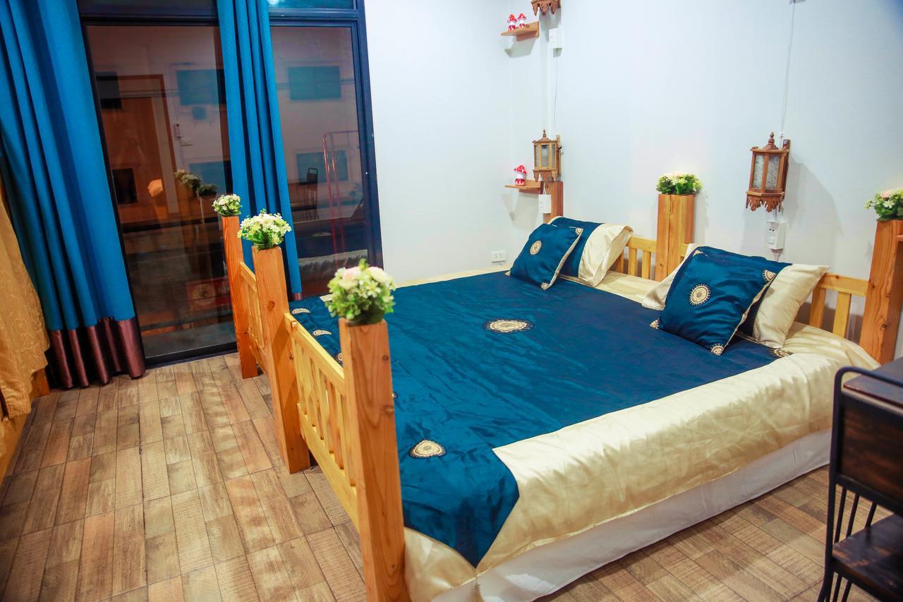 The Sun Hostel Chiang Mai Exterior photo