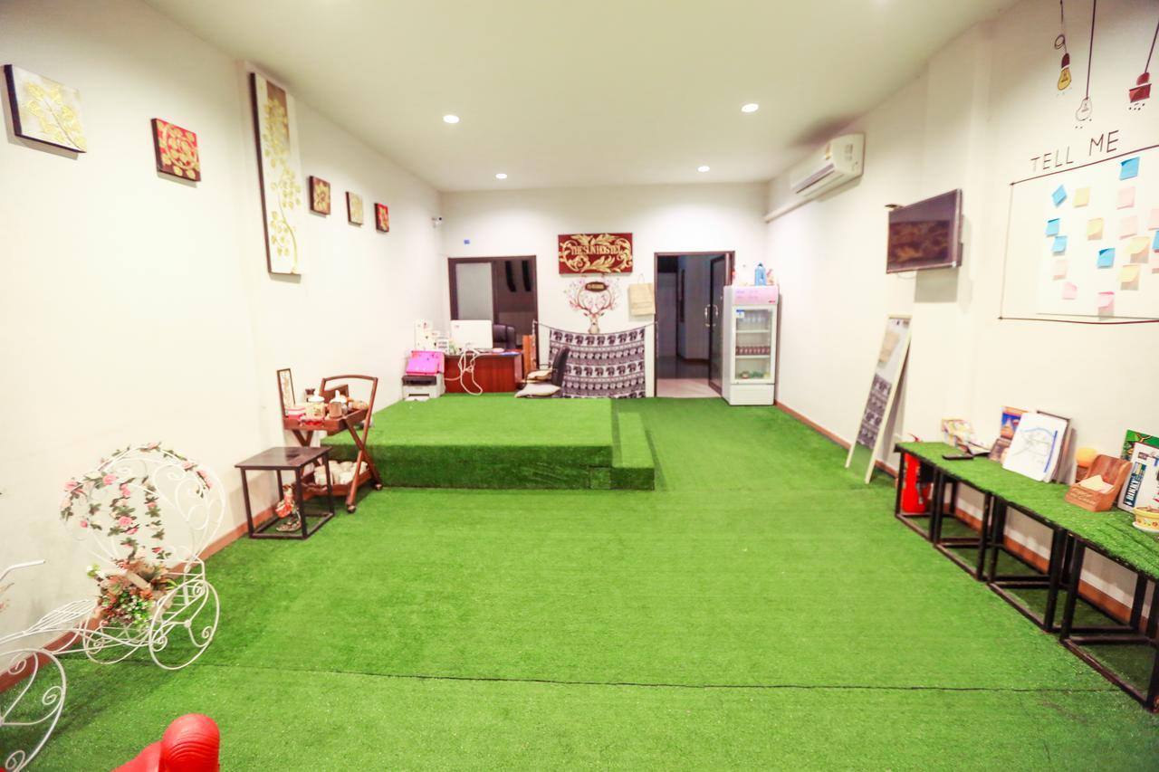 The Sun Hostel Chiang Mai Exterior photo