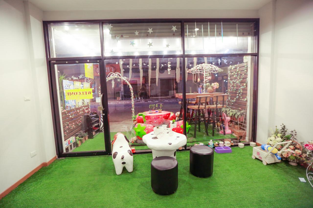 The Sun Hostel Chiang Mai Exterior photo