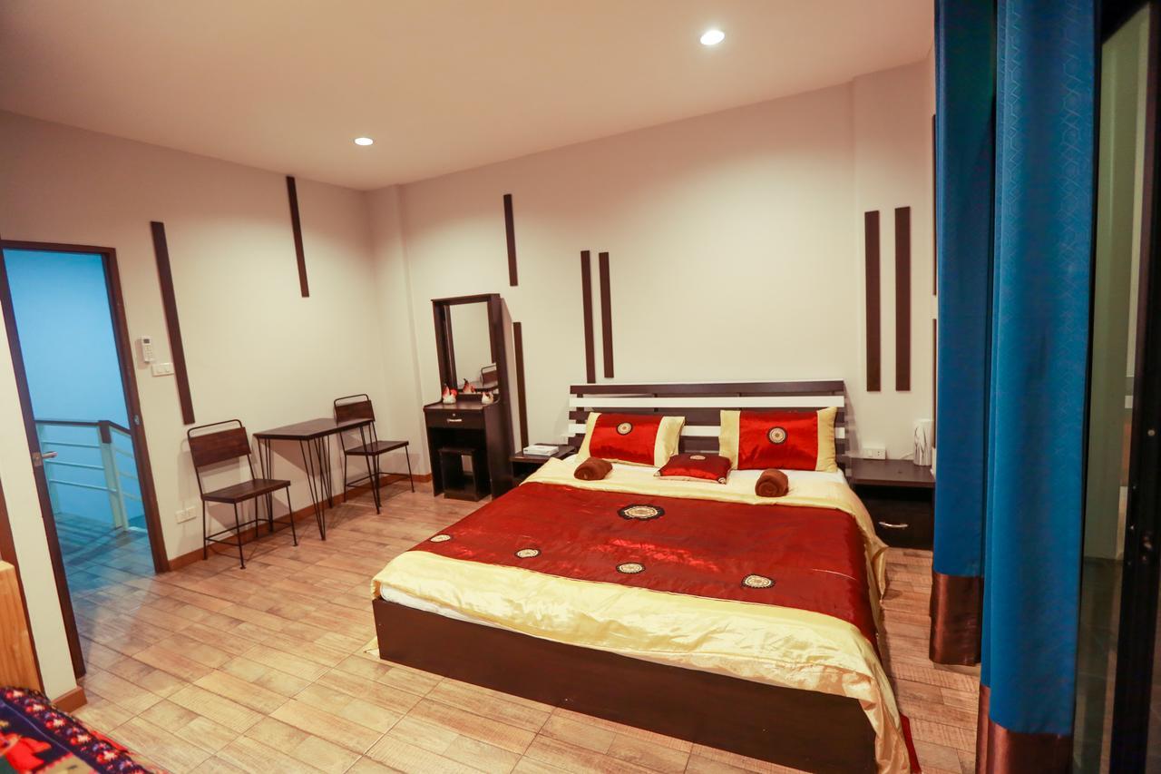 The Sun Hostel Chiang Mai Exterior photo