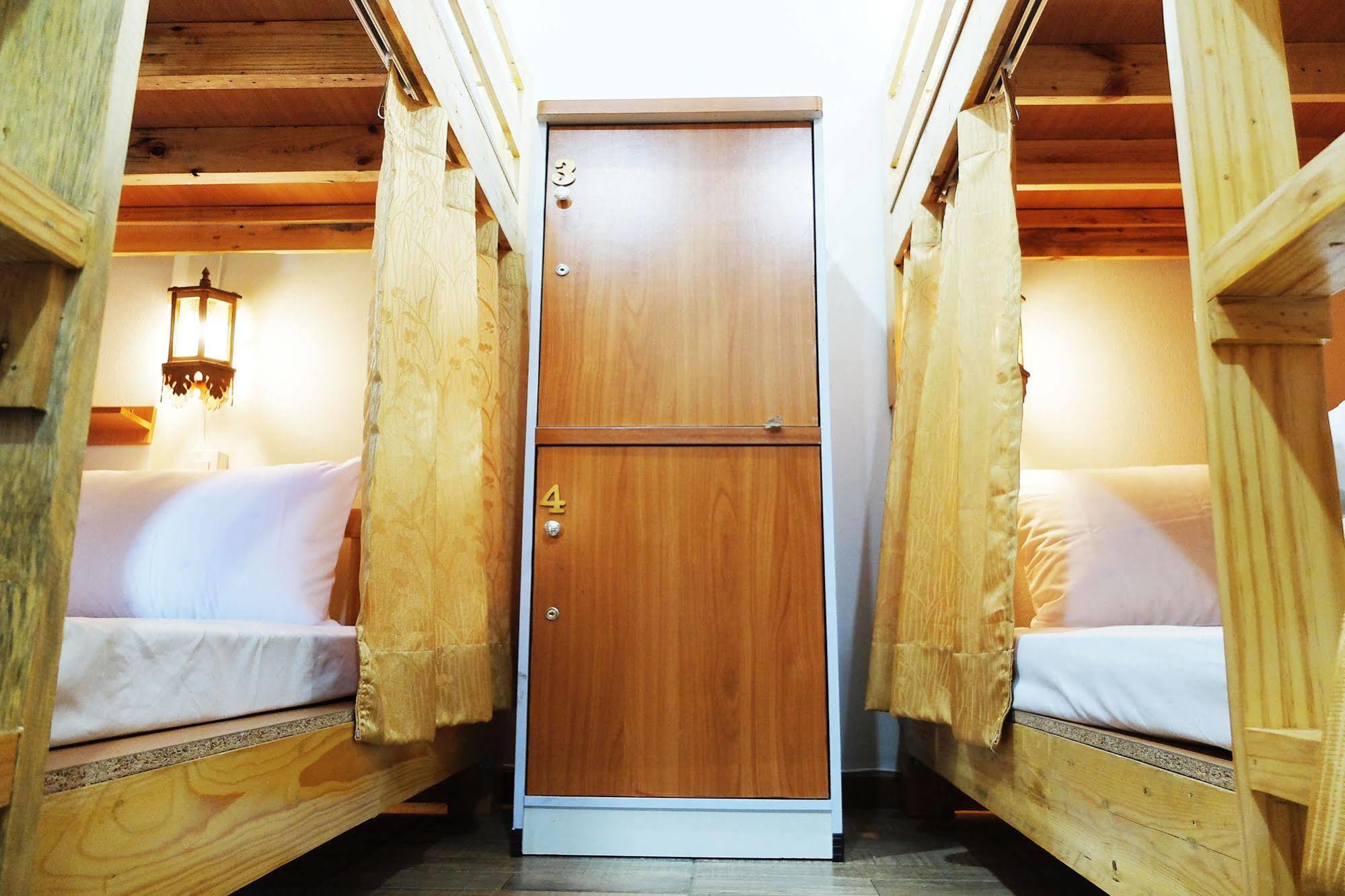 The Sun Hostel Chiang Mai Exterior photo